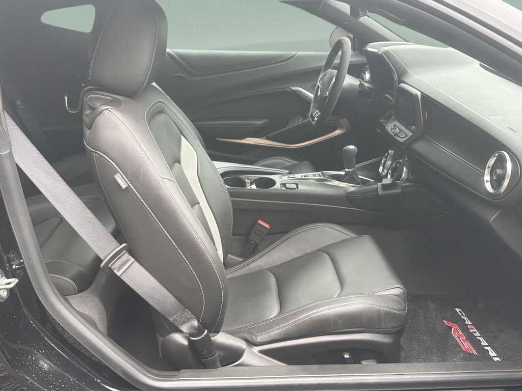 Used 2024 Black Chevrolet 3LT image 22