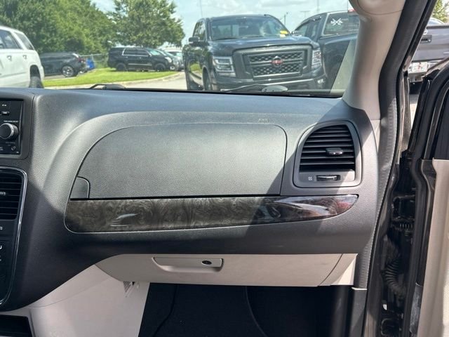 Used 2016 Gray Dodge AVP image 13