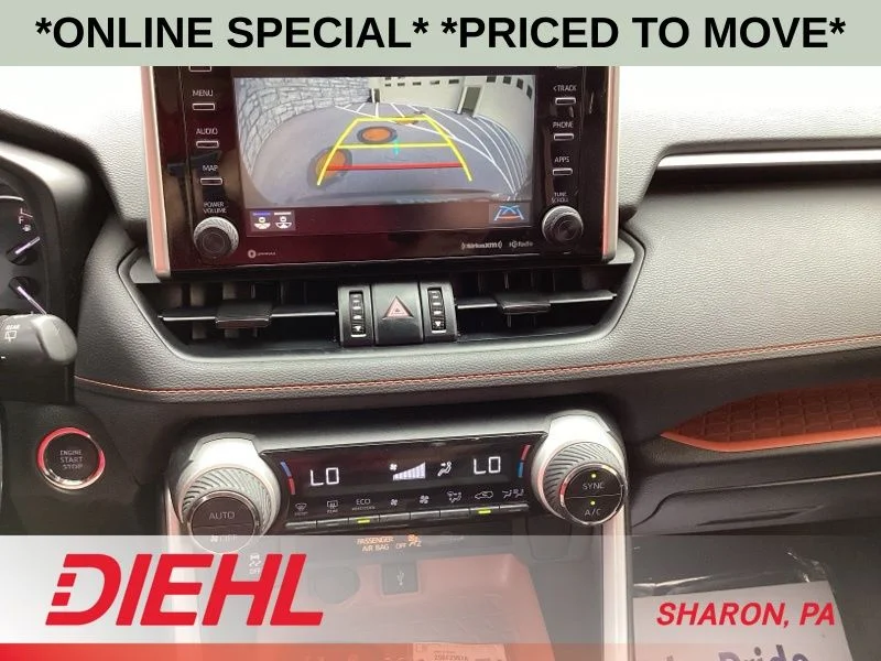 Used 2020  Toyota Adventure image 26