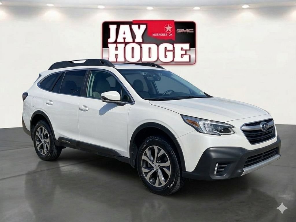 Used 2021 White Subaru 2.5i image 1