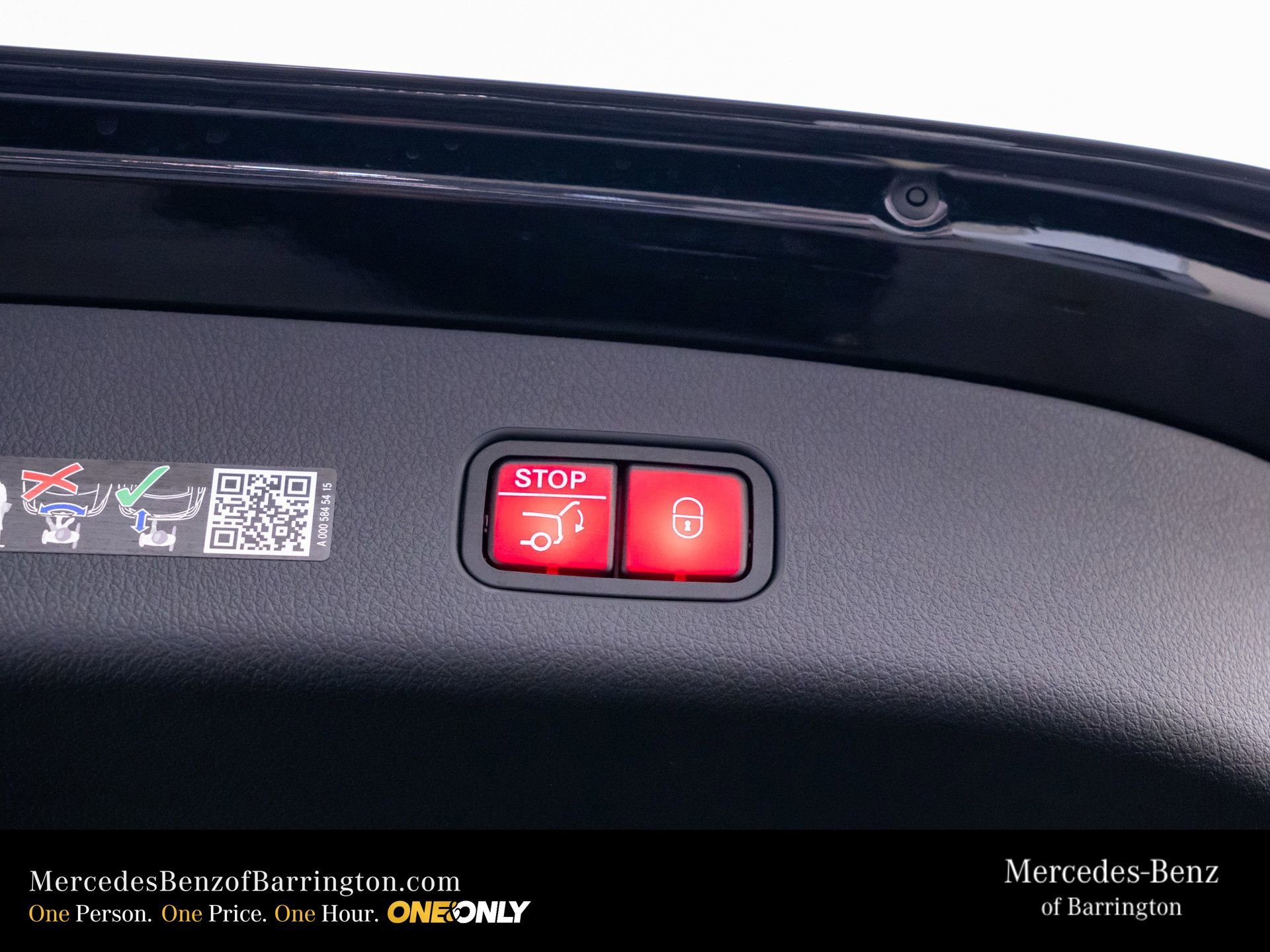 New 2026 Black Mercedes-Benz GLC 300 image 70