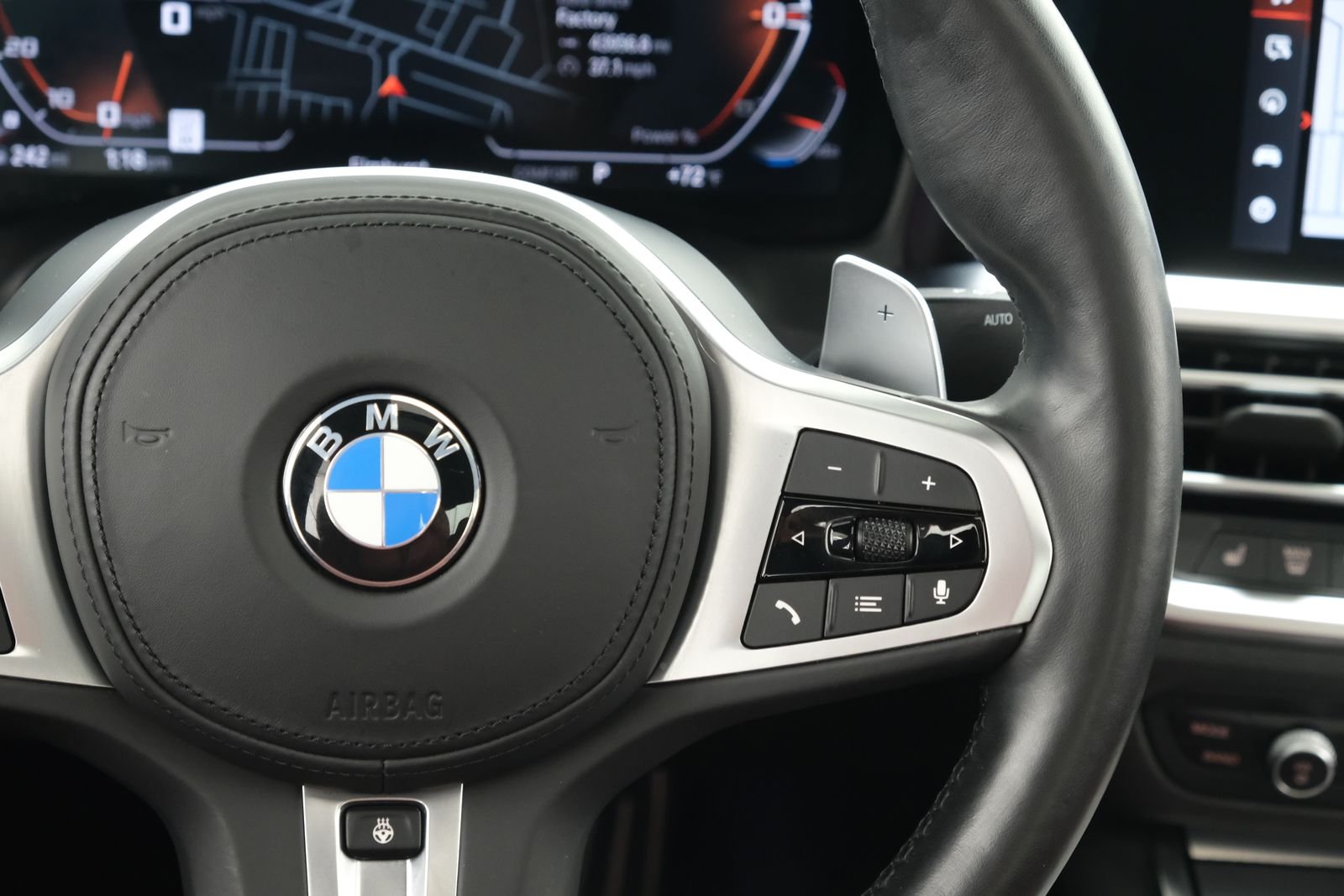 Used 2022 Black Sapphire Metallic BMW M340i xDrive image 13