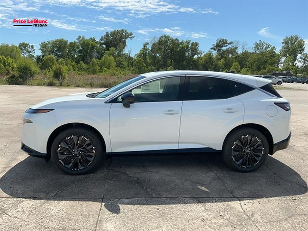 New 2026 Everest White Pearl TriCoat Nissan Platinum image 2
