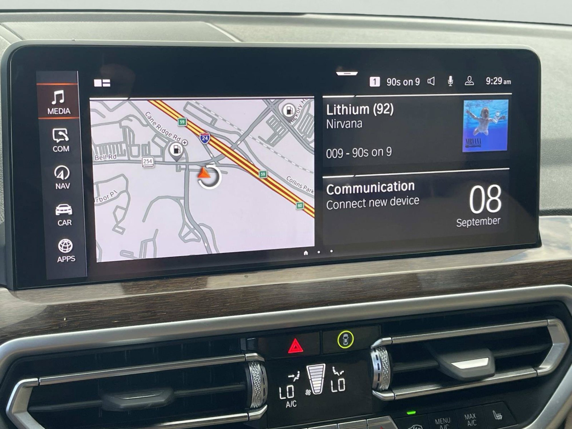 Used 2022 Jet Black BMW sDrive30i image 33