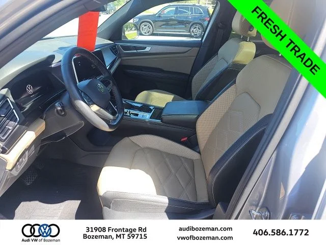 Used 2024 Silver Volkswagen 2.0T SE w/Technology image 7