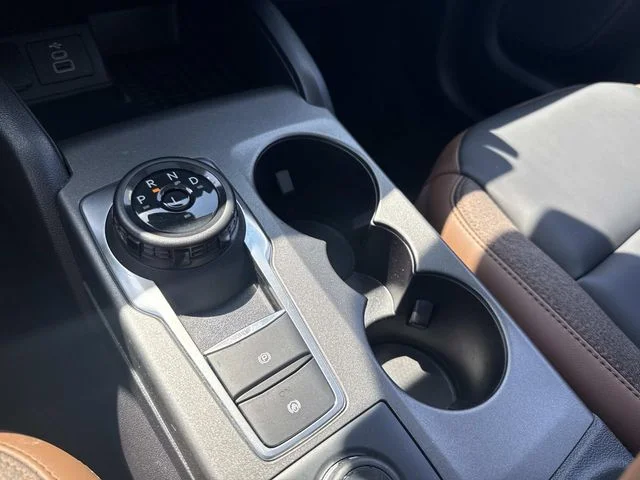 Used 2025 Beige Ford Outer Banks image 27