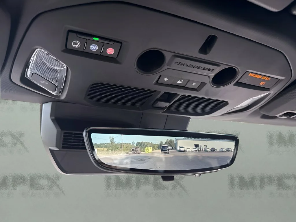 Used 2024 Interstellar White GMC 2X image 29