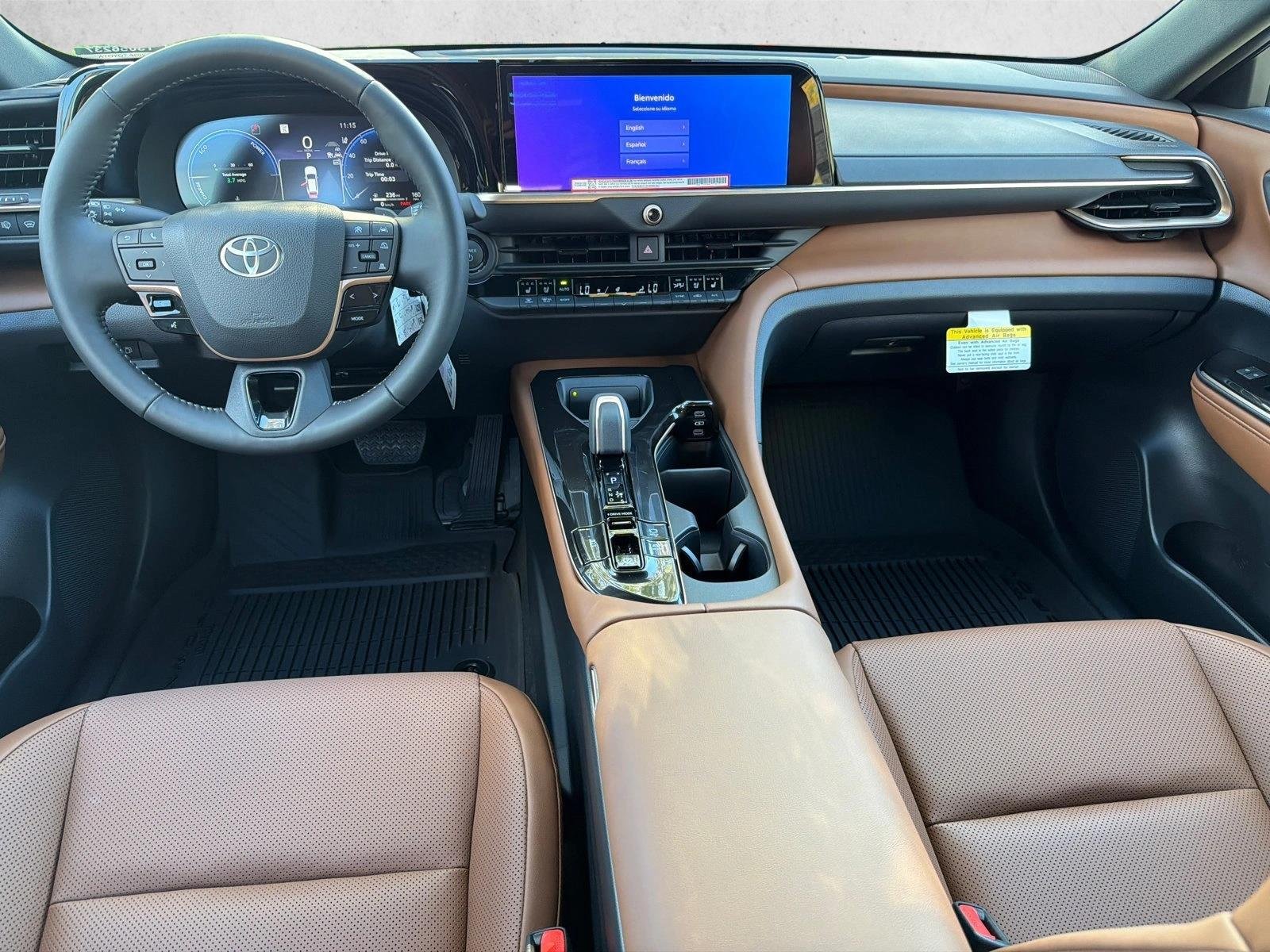 New 2026 Oxygen White Toyota XLE image 23