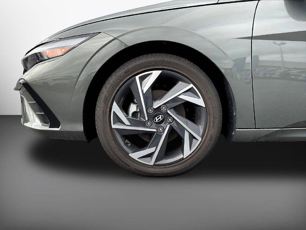 New 2026 Gray Hyundai Limited image 30