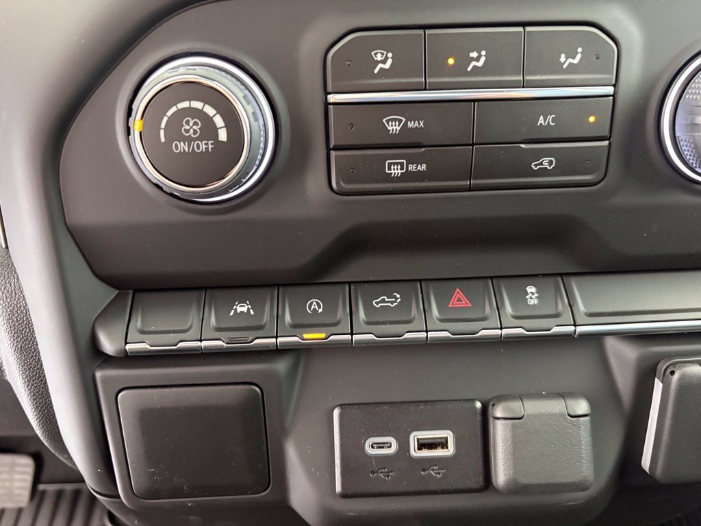 2026 Chevrolet Silverado 1500 Custom - Photo 12