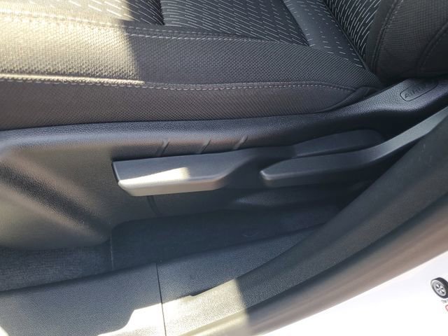 Certified Used 2025 Summit White Chevrolet LT image 18