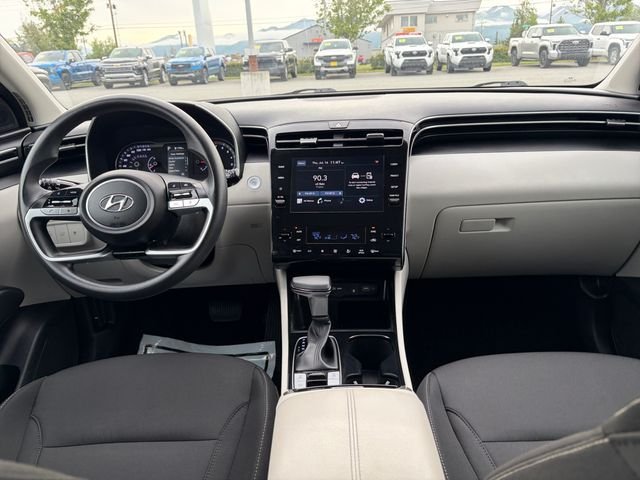 Used 2024 Black Hyundai SEL image 21