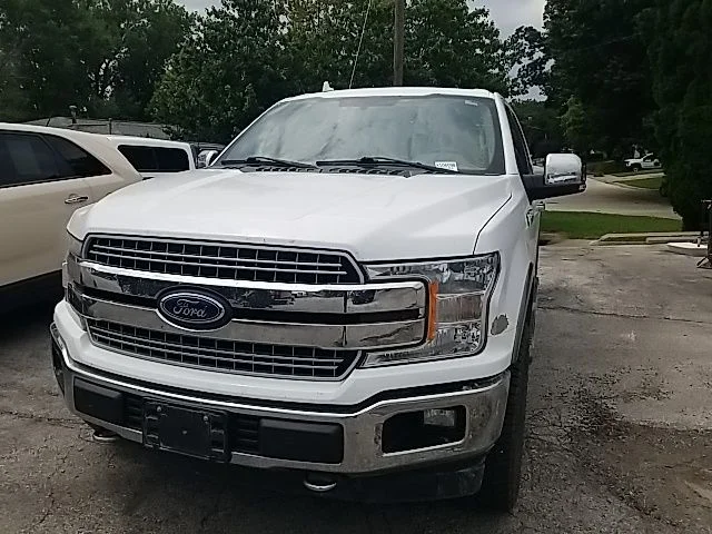 Used 2018 White Ford Lariat image 9