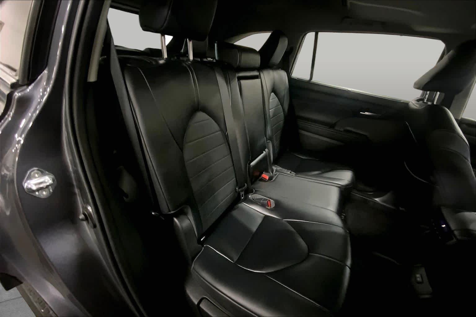 Used 2023 Magnetic Gray Metallic Toyota XLE image 20