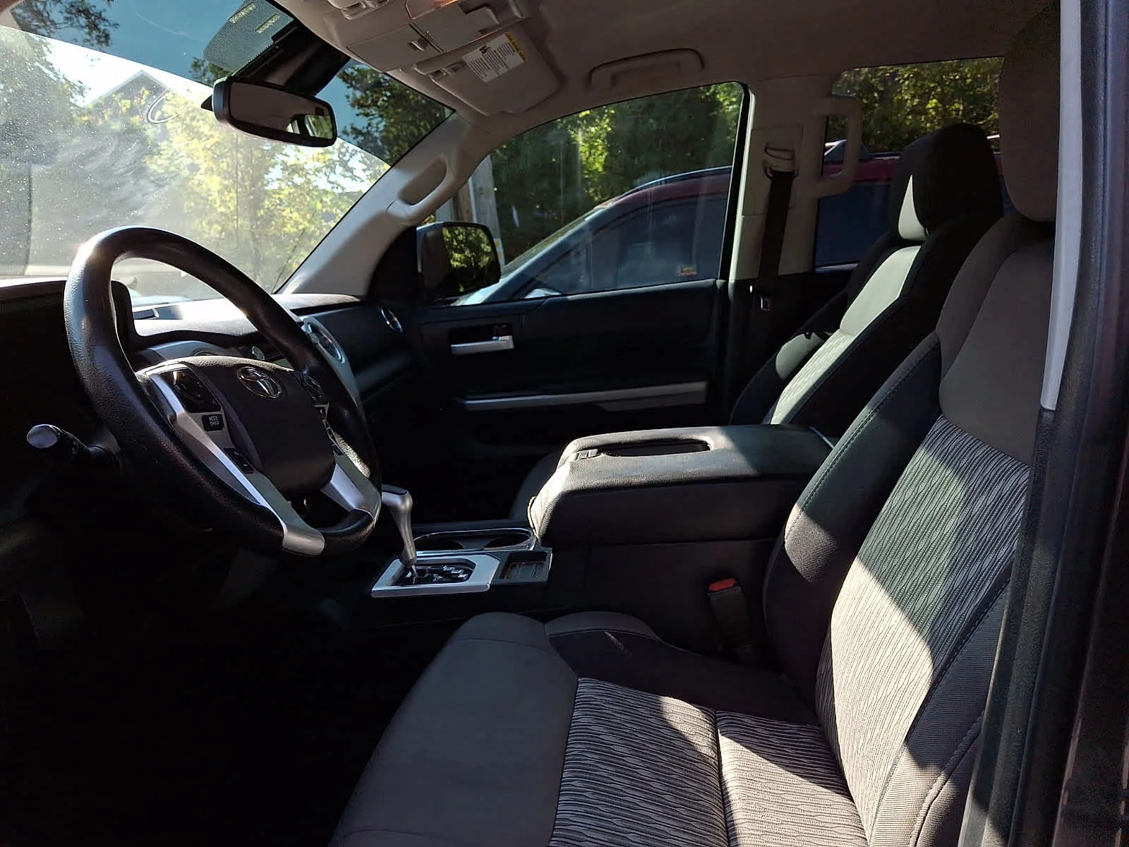 Used 2019 Magnetic Gray Metallic Toyota SR5 image 7