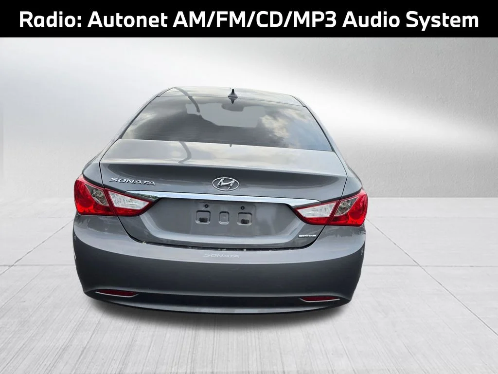 Used 2013 Gray Hyundai Limited image 7