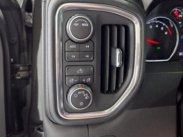 Used 2021 Brown Chevrolet LT image 30