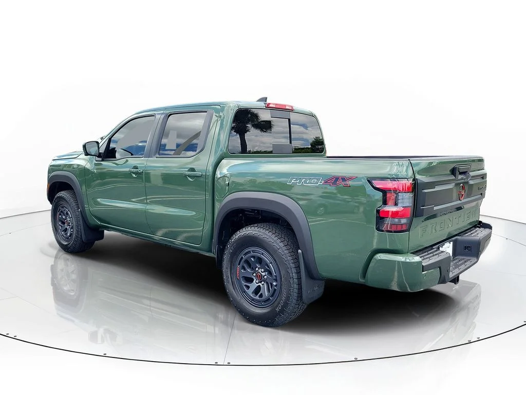 New 2026 Green Nissan PRO-4X image 5