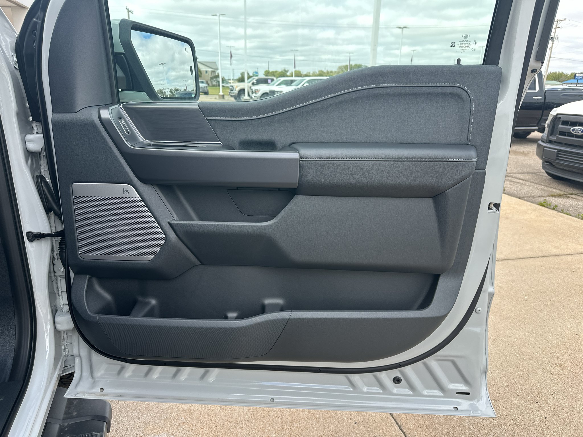 New 2026 Avalanche Ford Lariat® image 33