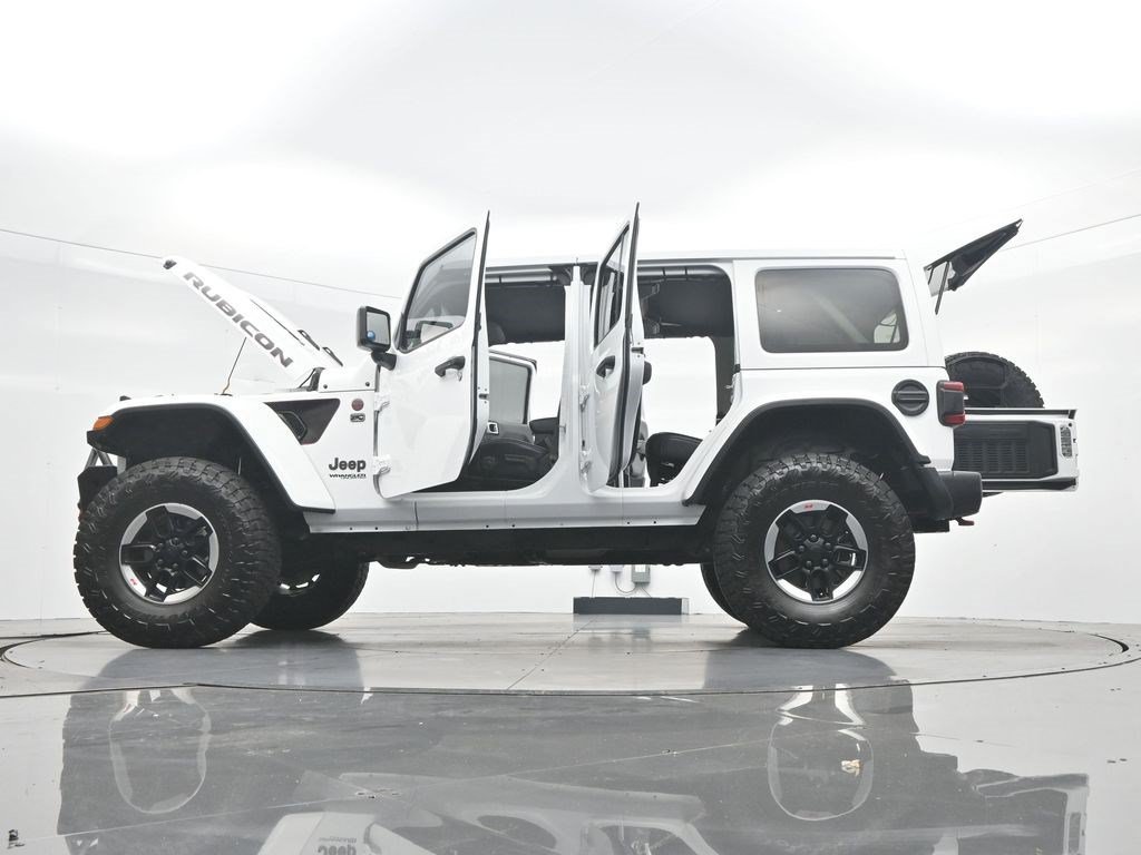 Used 2020 Bright White Clearcoat Jeep Rubicon image 40