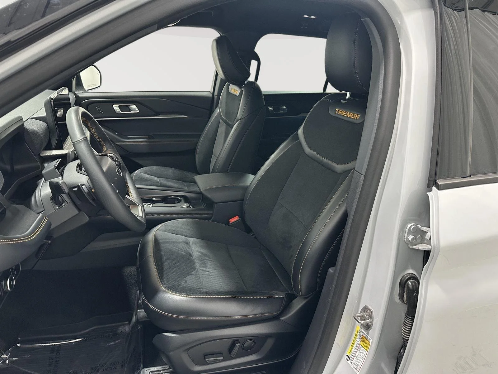 Used 2026 Space White Metallic Ford Tremor image 16