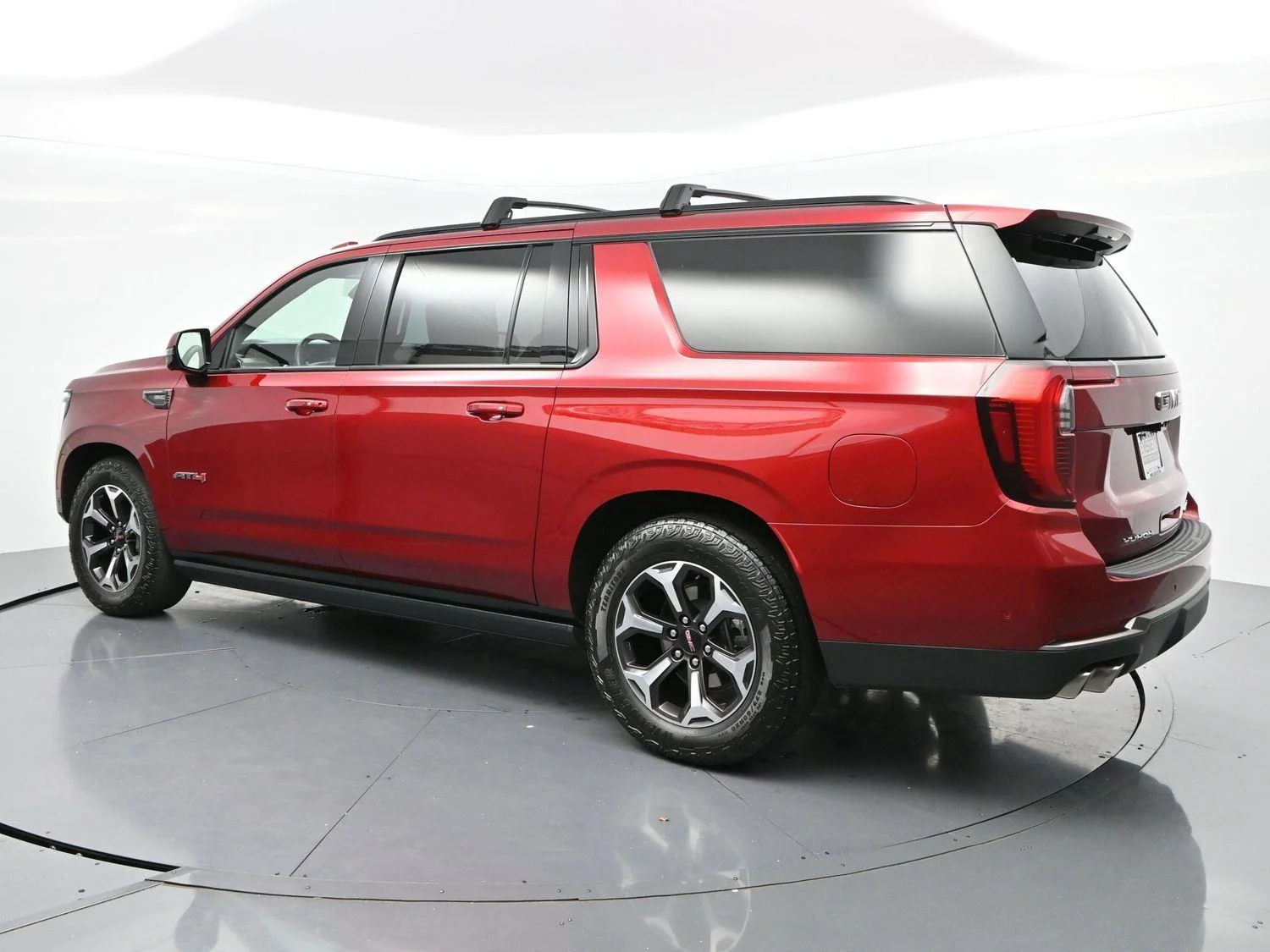 Used 2025 Volcanic Red Tintcoat GMC AT4 Ultimate image 5