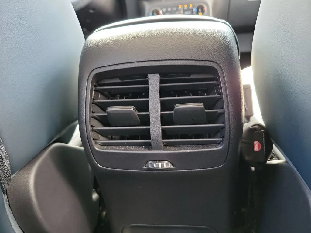Used 2024 Blue Ford Outer Banks image 21