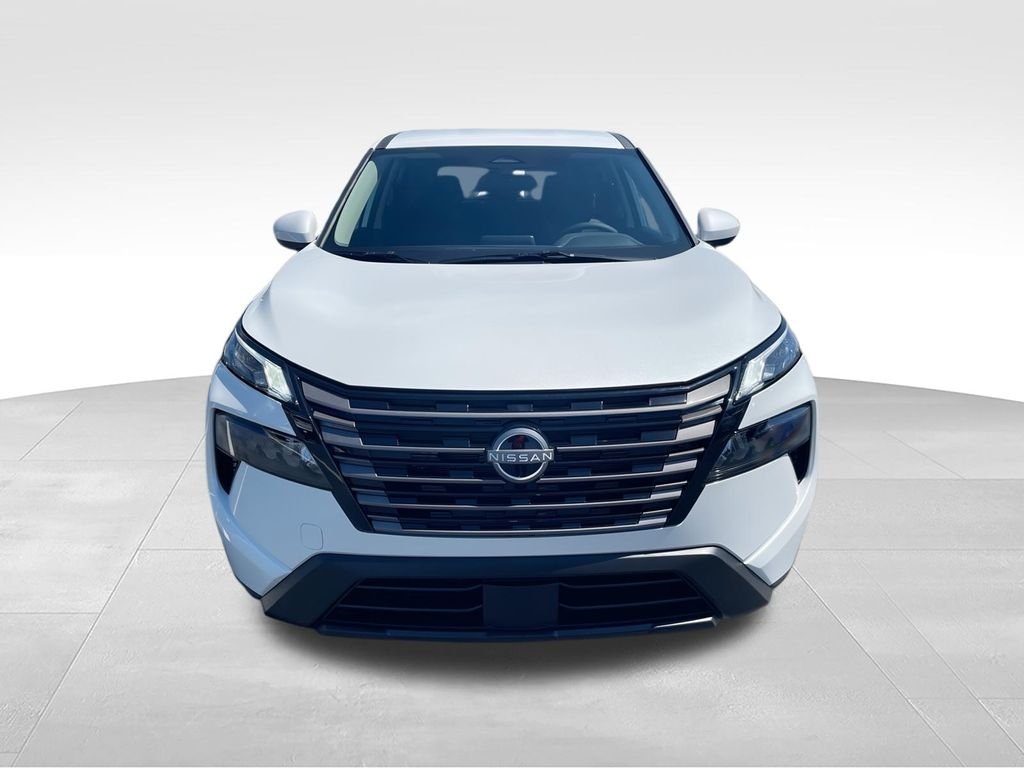 New 2026 White Nissan SV image 3