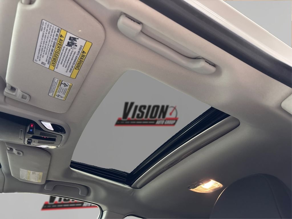 Used 2020 White Subaru Limited image 21