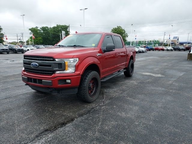 Used 2018 Red Ford XLT image 10