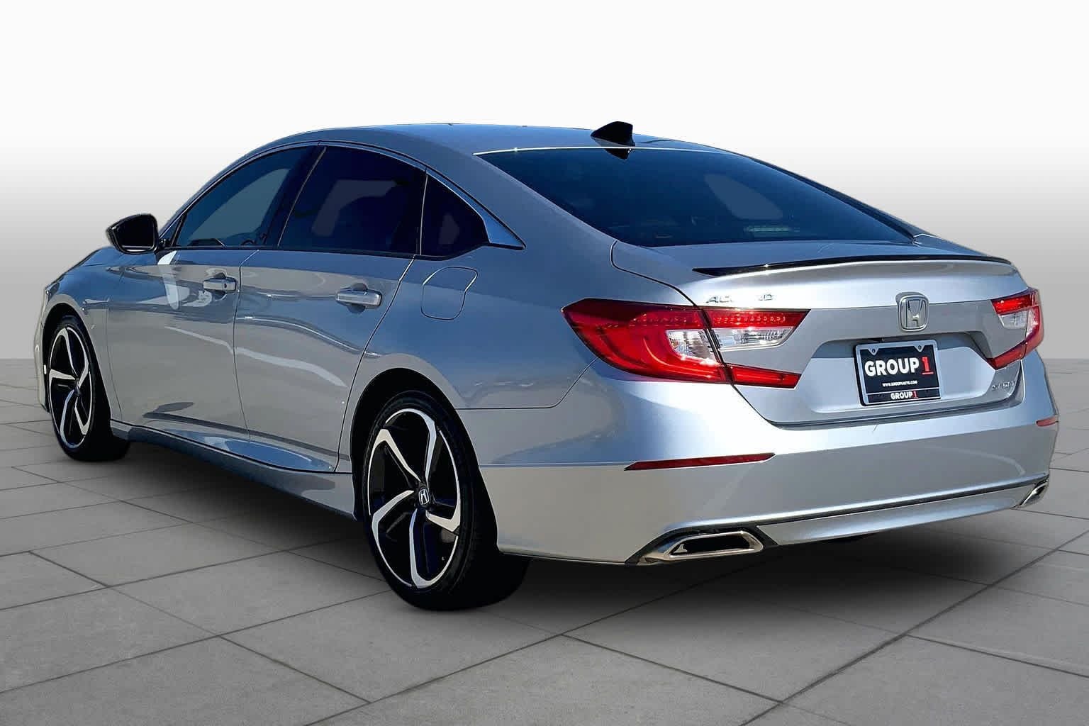 Used 2021 Lunar Silver Metallic Honda Sport image 12