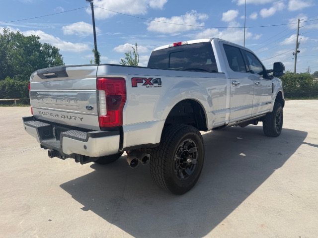 Used 2017 Silver Ford Platinum image 5