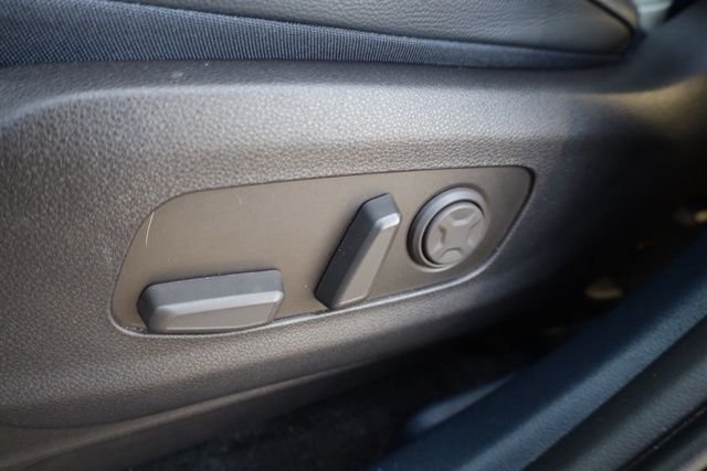 Used 2025 Panthera Metal Kia SX Prestige image 17
