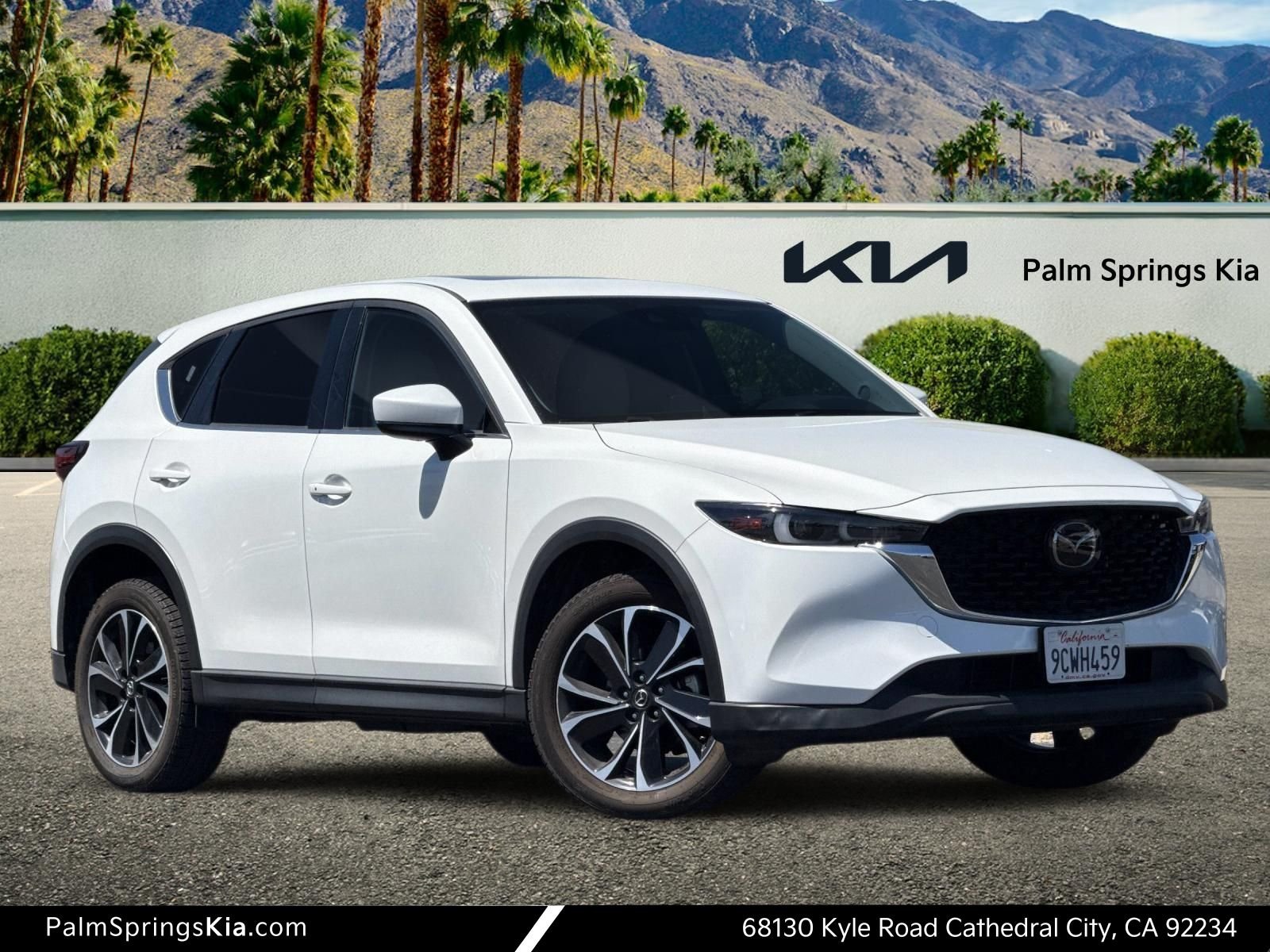 2023 Mazda CX-5 S Premium package Auto AWD's photo