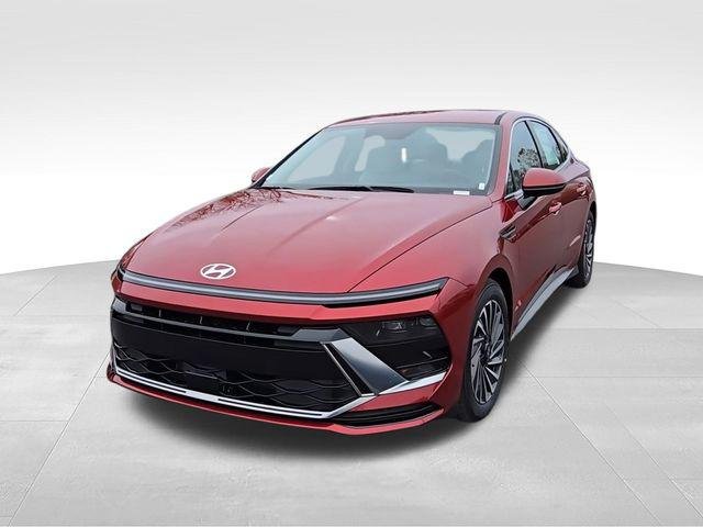 New 2025 Red Hyundai SEL image 3