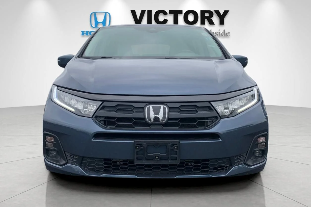 Certified Used 2025 Smoke Blue Pearl Honda EX-L image 8