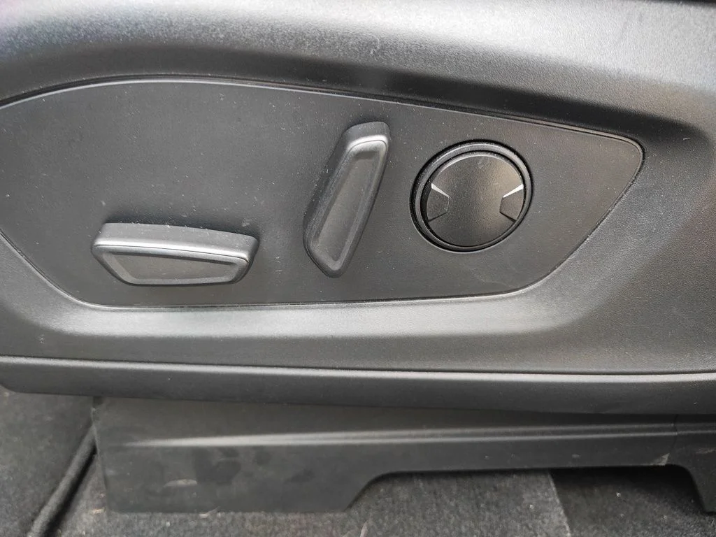 Used 2023 White Ford XLT image 13