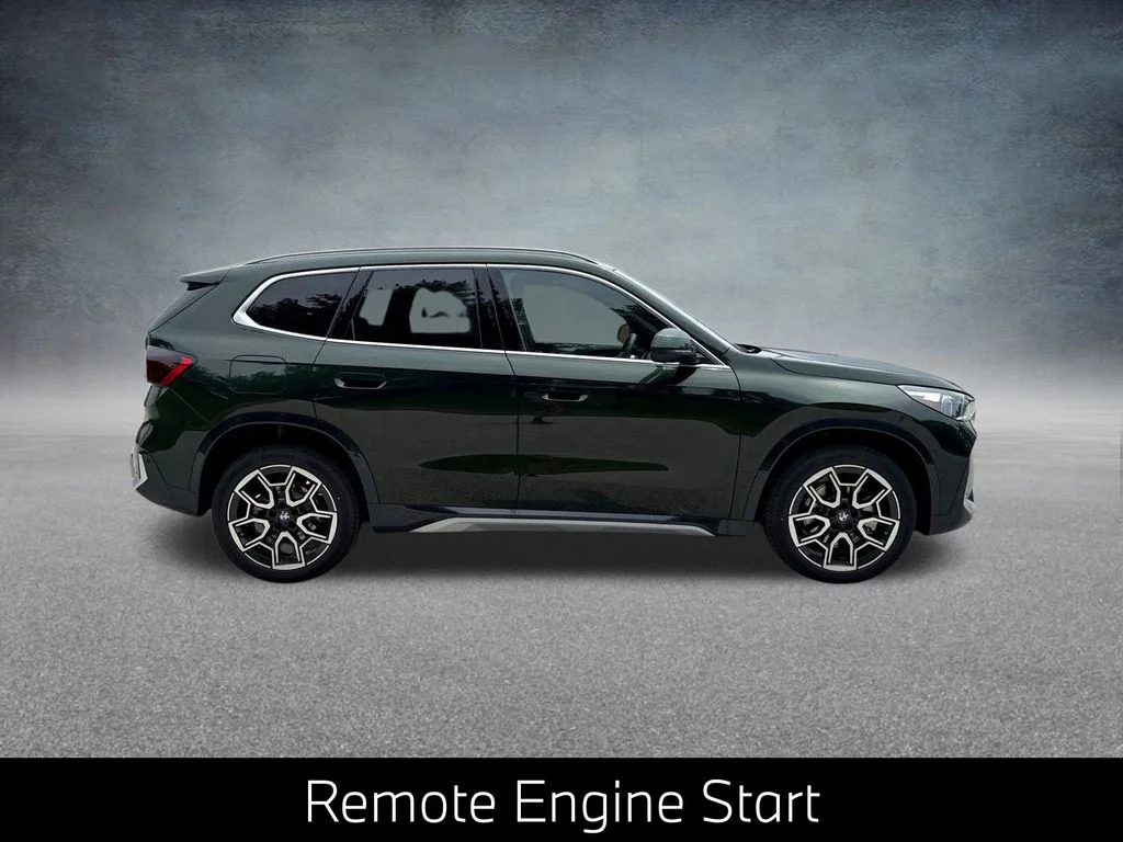 Certified Used 2025 Green BMW xDrive28i image 11
