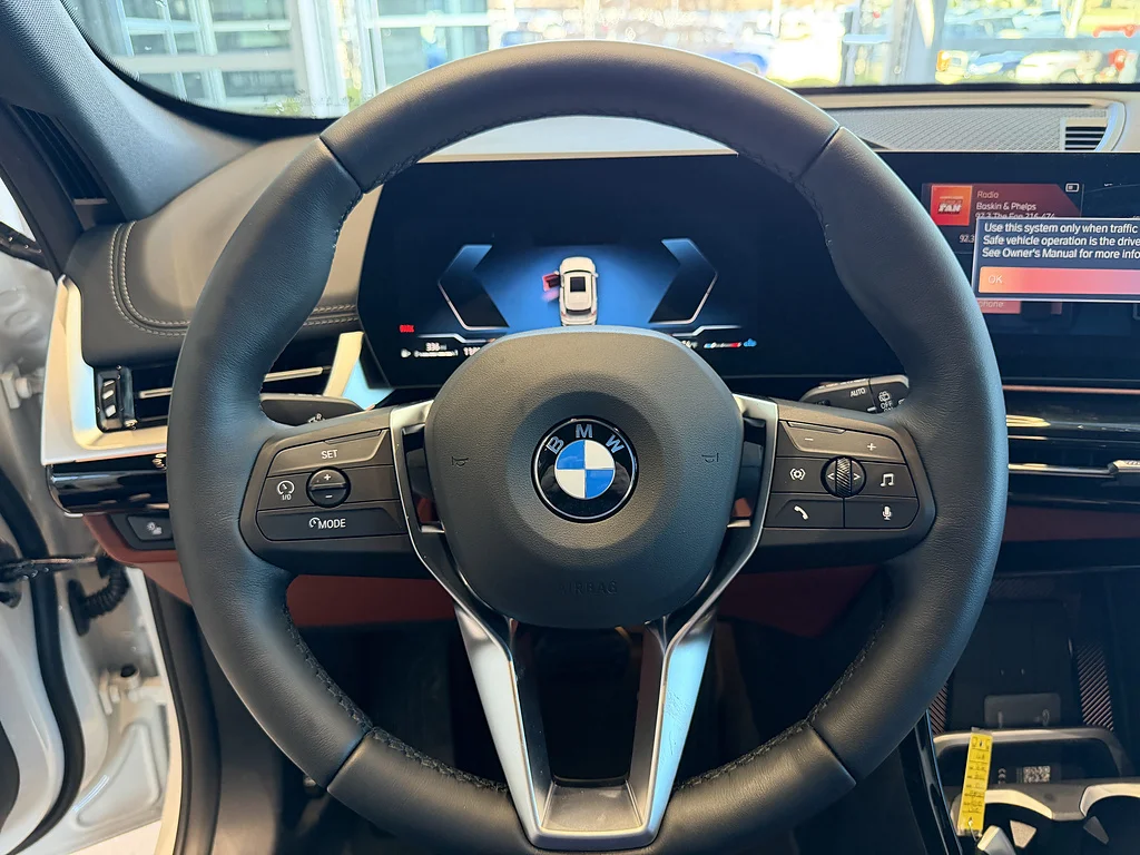 New 2026 Alpine White BMW xDrive28i image 9
