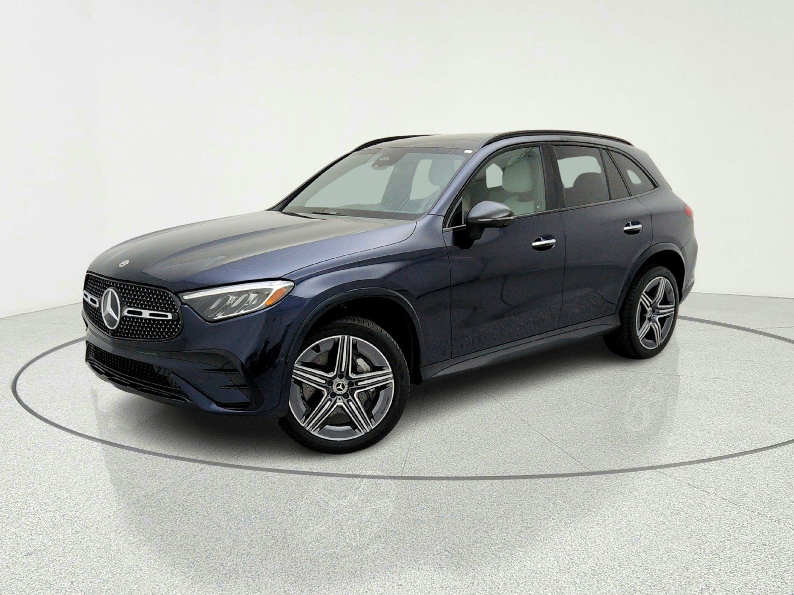 2023 Mercedes-Benz GLC GLC 300 4MATIC's photo
