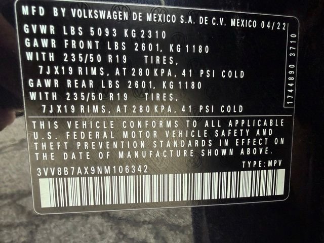 Certified Used 2022 Deep Black Pearl Effect Volkswagen 2.0T SE R-Line Black image 48