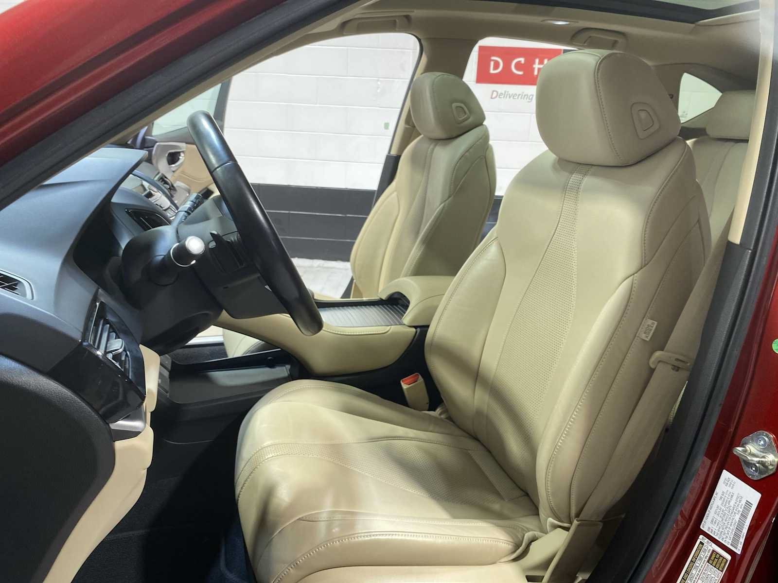 Used 2020 Performance Red Pearl Acura w/Technology Pkg image 38
