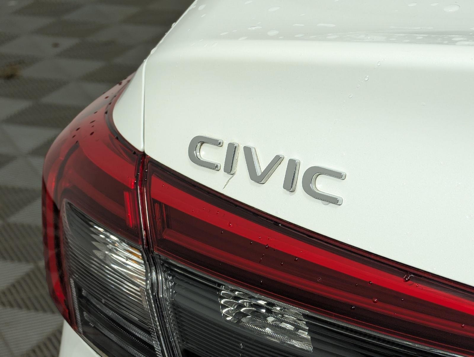 2024 Honda Civic EX - Photo 7
