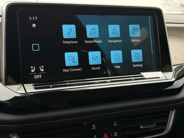 New 2026 Black Volkswagen 2.0T SE w/Technology image 15