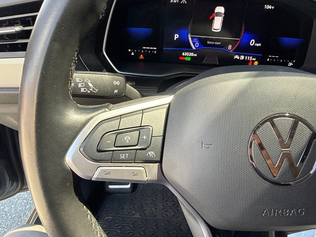 Used 2023 Gray Volkswagen 1.5T Sport image 13