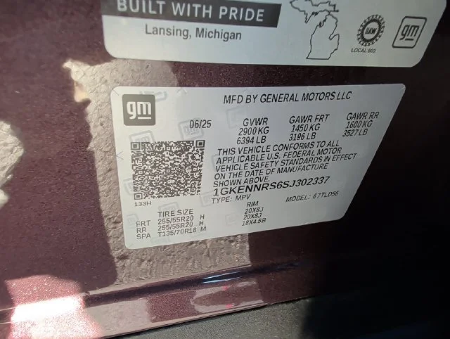 Used 2025 Crystal Metallic GMC Elevation image 35