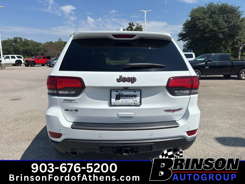 Used 2021 Bright White Clearcoat Jeep Trailhawk image 6