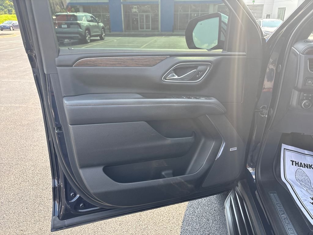 Used 2023 Blue Chevrolet Premier image 11
