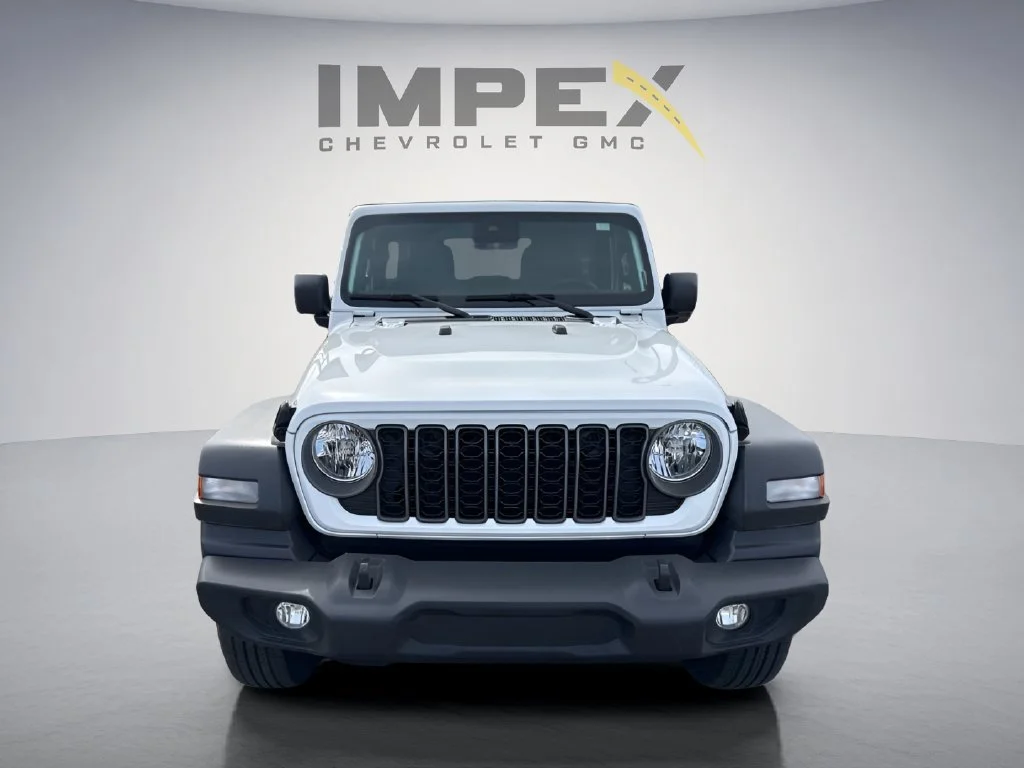 Used 2025 White Jeep Sport S image 8