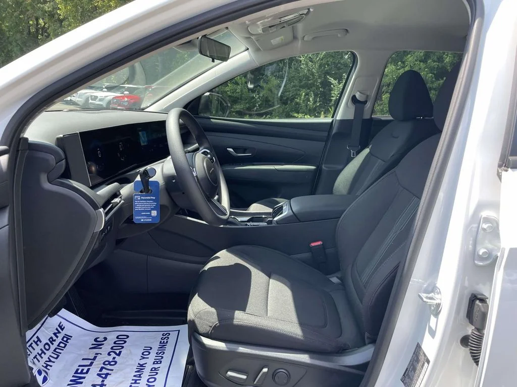 New 2026 White Hyundai SEL image 17